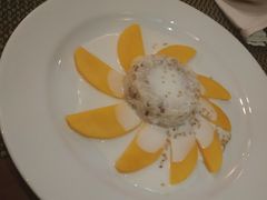 -Old House Restaurant