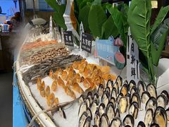 -领鲜活海鲜榴莲自助火锅(东门店)