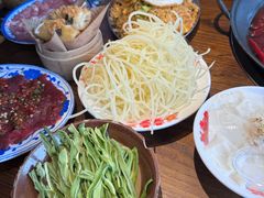 -萍姐火锅·公路夜市(武汉首店)