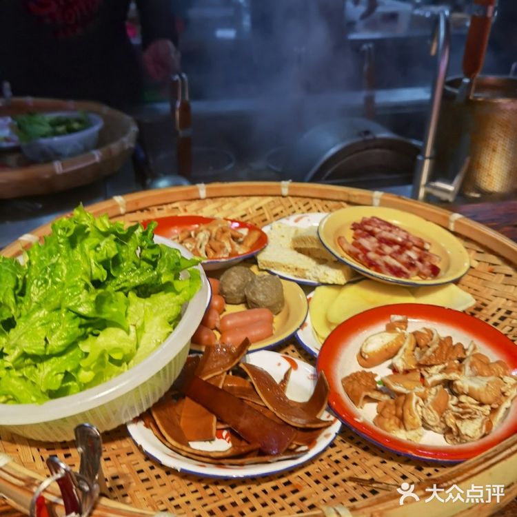 当之无愧的麻辣烫No.1，食材太丰富🎉[礼花]
