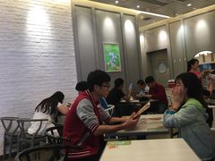 大堂-满记甜品(荟聚购物中心店)