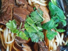 -李先生牛肉面大王(北京站售票厅餐厅)