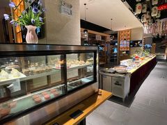 面包甜点陈列柜-蓝鲸湾汤泉(包河店)