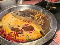 -廖掌柜·重庆鲜货火锅(上海首店)