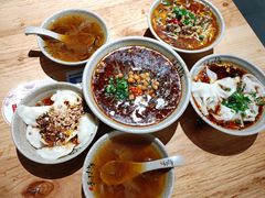 -默记孙抄手(经开万达店)