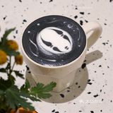 无脸男热饮☕要火🔥圣诞氛围十足🎄萌炸的暖心小店