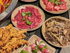 -洞亭火锅(防空洞总店)