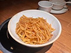 -吃饭皇帝大土家民族菜(荟聚店)