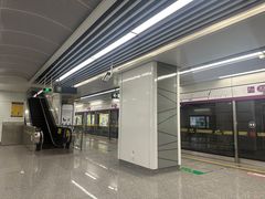 -建设三路(地铁站)