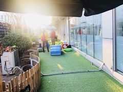 -乐融婴幼儿成长中心(四季青校区)