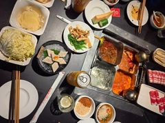 -海底捞火锅智慧餐厅(中骏世界城店)