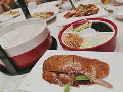 -老街坊美食汇(玉兰大街店)