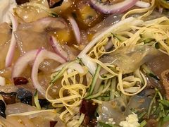 -鹤乡东北菜(崮山路店)