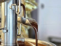 -亚洲国际大酒店·云顶阁旋转自助餐厅