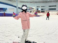 -哈尔滨热雪奇迹