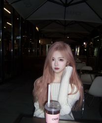 -苑苑发型设计