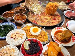 -萍姐火锅·公路夜市(武汉首店)