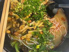 -柳州爽仔螺蛳粉