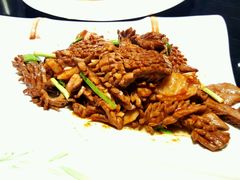 -闫府私房菜·百年鲁菜(恒隆店)