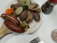 -马克西姆俄罗斯餐厅(通亚街店)