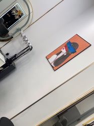 -艺格造型染发烫发