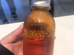 金凤茶王-喜茶(上海兴业太古汇店)