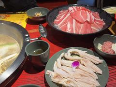 -谭鸭血老火锅(远大购物广场店)