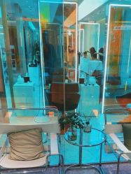 -丁和李朴美发沙龙