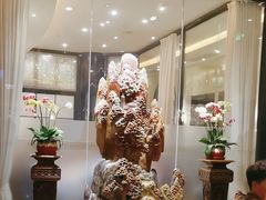 -醉辉皇上海之巅(上海中心大厦店)