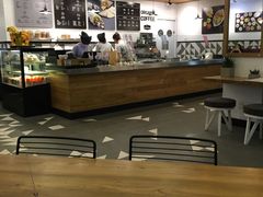 -油梨树 AVOCADO TREE(亮马桥店)