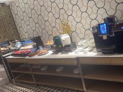 -浅深(世茂滨江精品店)
