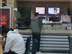 门面-红鼻子桂林米粉(金唐新光界店)