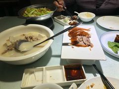 -鸭王烤鸭店(三里河店)