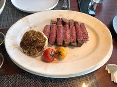 -MONICH牛排融合餐厅(和义大道购物中心店)