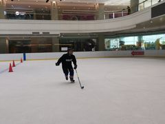 -陈露国际冰上中心(天津嘉里汇店)