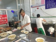 老板-汪家馄饨(集庆路店)
