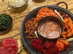 黄豆芽-乡当俏老火锅