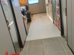 -网鱼电竞(清镇客运站店)
