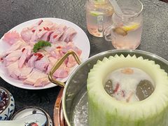 -得意咚瓜·顺德鱼生·冬瓜火锅(深圳首店)