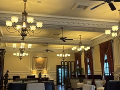 -Salon de Ville浦江汇(上海外滩华尔道夫酒店店)