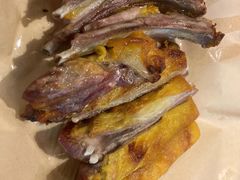 馕坑果木烤羊排-巴扎美食·新疆菜·西域歌舞表演餐厅(新疆大厦店)