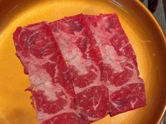 -牛YO寿喜烧·铁板烧和牛火锅自助(市府恒隆店)