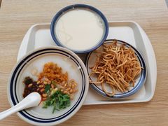 弯脚杆油茶-正南齐北·老街糯米团(洪崖洞店)