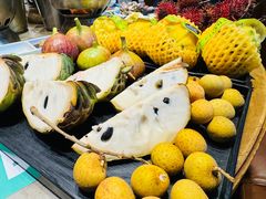 -亚马逊蒸汽活海鲜自助(LCM置汇旭辉广场店)
