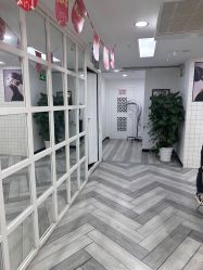 -米娜护肤造型
