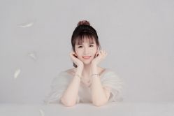 -盘子女人坊生日照·摄影馆(浦东店)