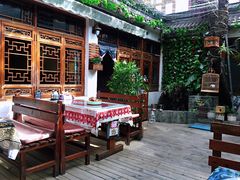 -丽江庭院·云南野生菌·海鲜火锅(鼓楼四合院店)