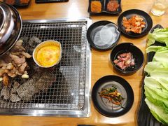 -肉甲韩国木炭烤肉(新壹街1店)