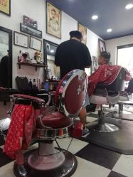 大厅-TIGERBARBERSHOP 老虎男士理发店