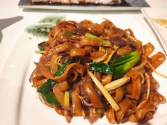 干炒牛河-稻香酒家·34年老字号·港式粤菜(汉街店)